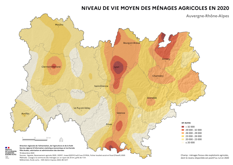 Carte représentant la répartition du revenu disponible par unité de consommation dans la région Auvergne-Rhône-Alpes selon les données de 2020 du Recensement agricole apparié aux fichier localisé social et fiscal (Insee-DGFIP-Cnaf-Cnav-CCMSA). La carte illustre la diversité des niveaux de vie moyen des ménages agricoles dans la région.