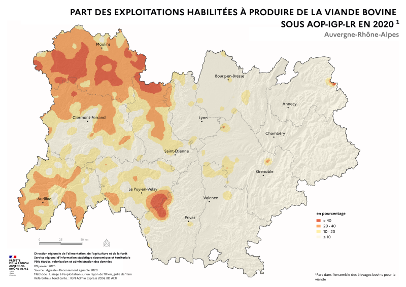 Carte représentant la part d'exploitations habilitées à produire de la viande bovine sous AOP-IGP-LR en Auvergne-Rhône-Alpes, selon les données du Recensement Agricole 2020 et de l'INAO. La carte illustre les zones où les élevages de vaches allaitantes produisent le plus fréquemment sous SIQO dans la région.