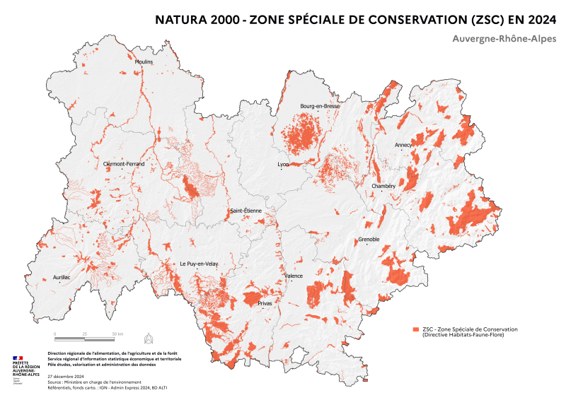 Carte représentant les zones spéciales de conservation (ZSC - Natura 2000) dans la région Auvergne-Rhône-Alpes selon les données du Ministère en charge de l'environnement en 2024. Ces zones sont définies par la directive Habitat-Faune-Flore, il s'agit de sites protégés, destinés à préserver les habitats naturels et les espèces menacées, en respectant la biodiversité locale.